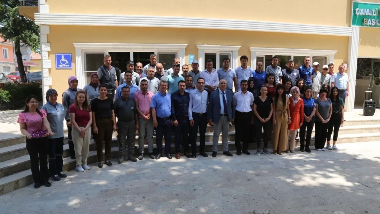 Başkan Cengiz Arslan belediye ailesiyle bayramlaştı