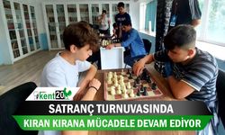 Satranç turnuvasında kıran kırana mücadele devam ediyor