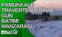 Pamukkale travertenlerinde gün batımı manzarası