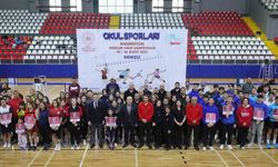 Badminton gençler grup şampiyonası heyecanı Denizli’de yaşandı