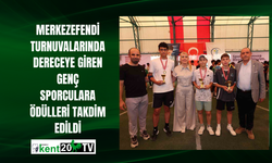 Merkezefendi turnuvalarında dereceye giren genç sporculara ödülleri takdim edildi