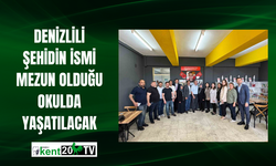 Tutuşan perde onca yıllık emeklerini küle çevirdi
