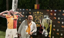 ŞAMPİYONLUK KUTLAMALARINI YAĞMUR DA DURDURAMADI
