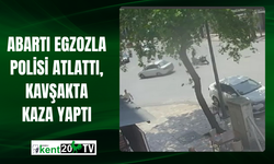 Abartı Egzozla Polisi Atlattı, Kavşakta Kaza Yaptı