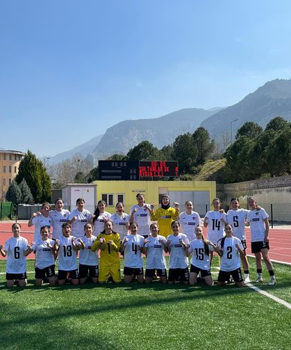 U17 Kızlar Ligi’nde Tarih Yazdılar Sultanspor Şampiyon