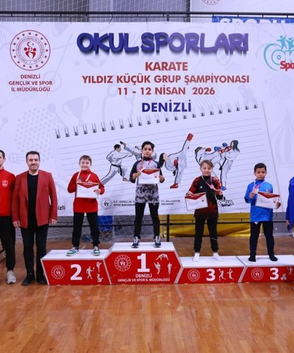 Karate Şampiyonasında Madalyalar Sahiplerini Buldu