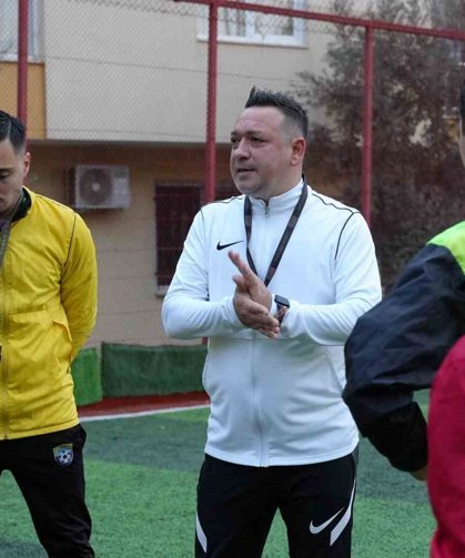 Memurluğu Bıraktı, Hayalinin Peşinden Gitti