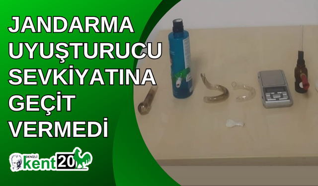 Jandarma uyuşturucu sevkiyatına geçit vermedi