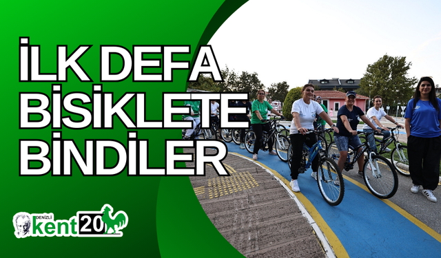 İlk defa bisiklete bindiler