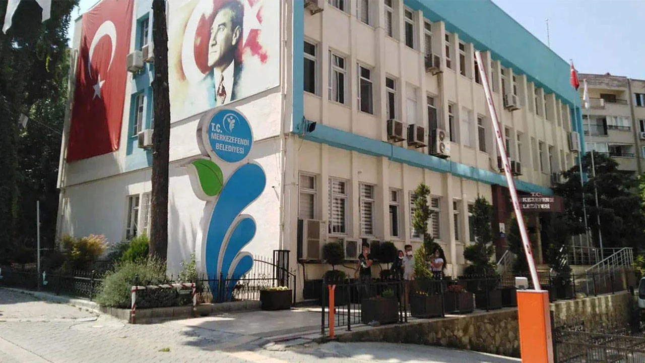 Merkezefendi Belediyesi Sorusturmasi Baskan Yardimcisi Dahil 13 Kisi Adliyeye Sevk Edildi